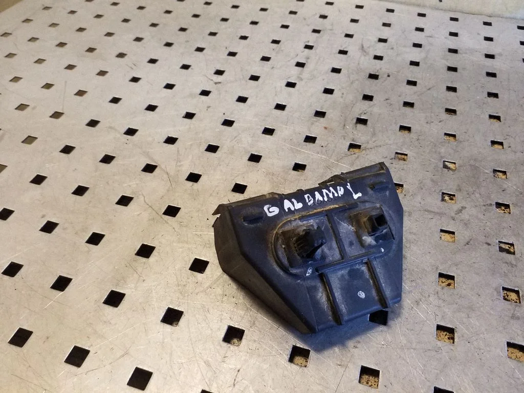 Rear bumper mounting bracket 5256305010