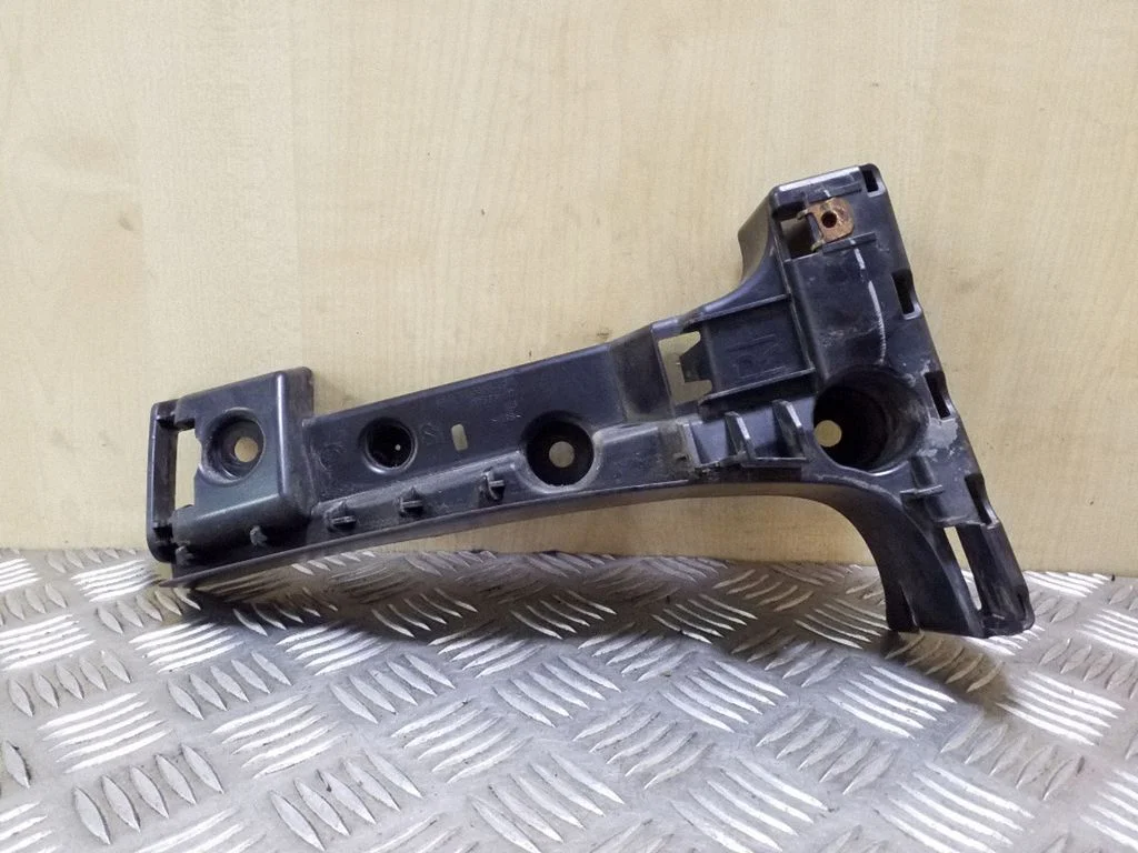 Rear bumper mounting bracket 51127158442