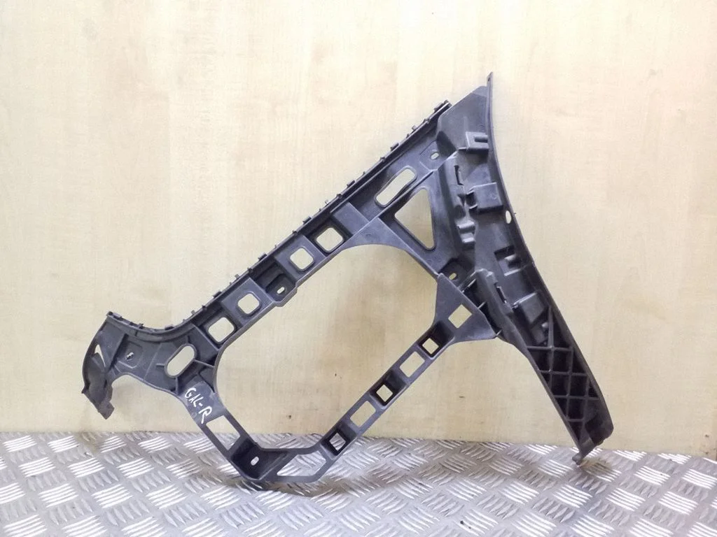Rear bumper mounting bracket 3C8807394A