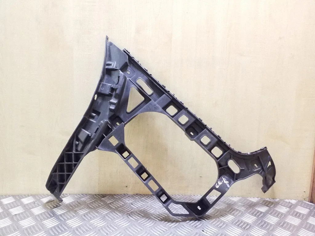 Rear bumper mounting bracket 3C8807393A