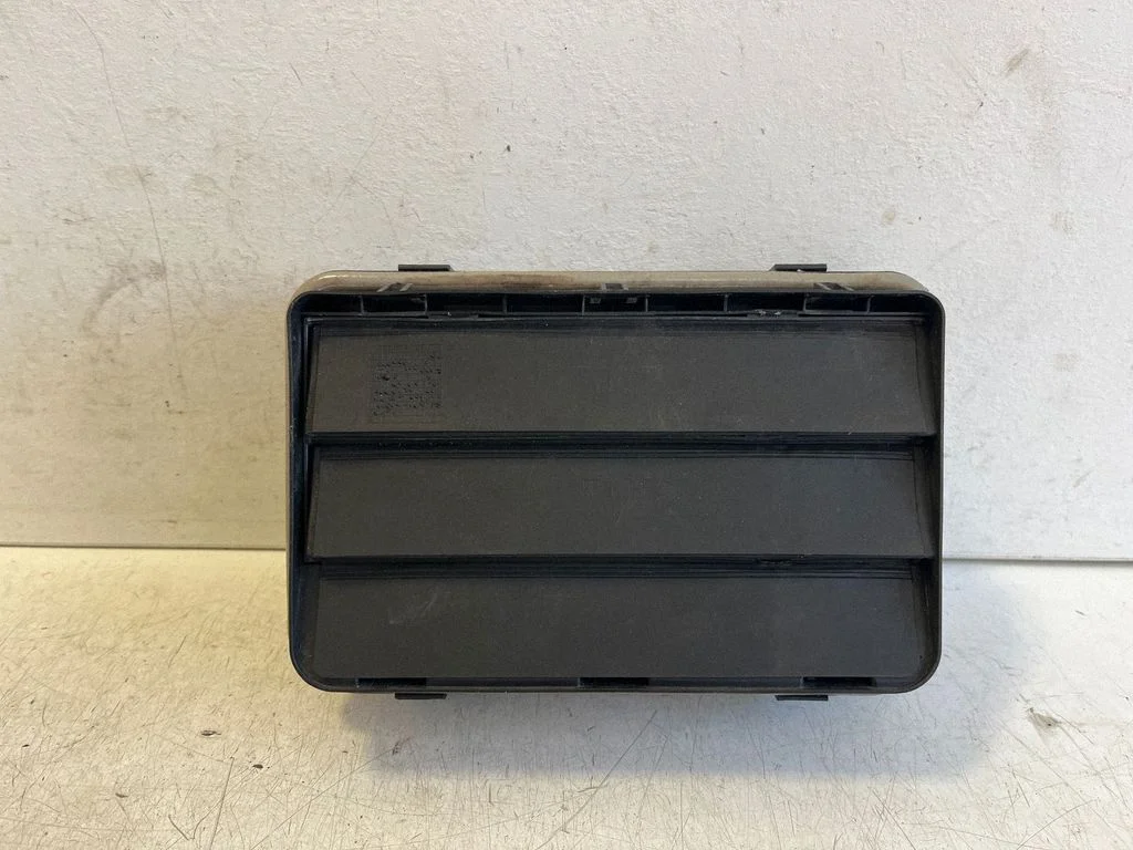 Ventilatsioonirest 9122453