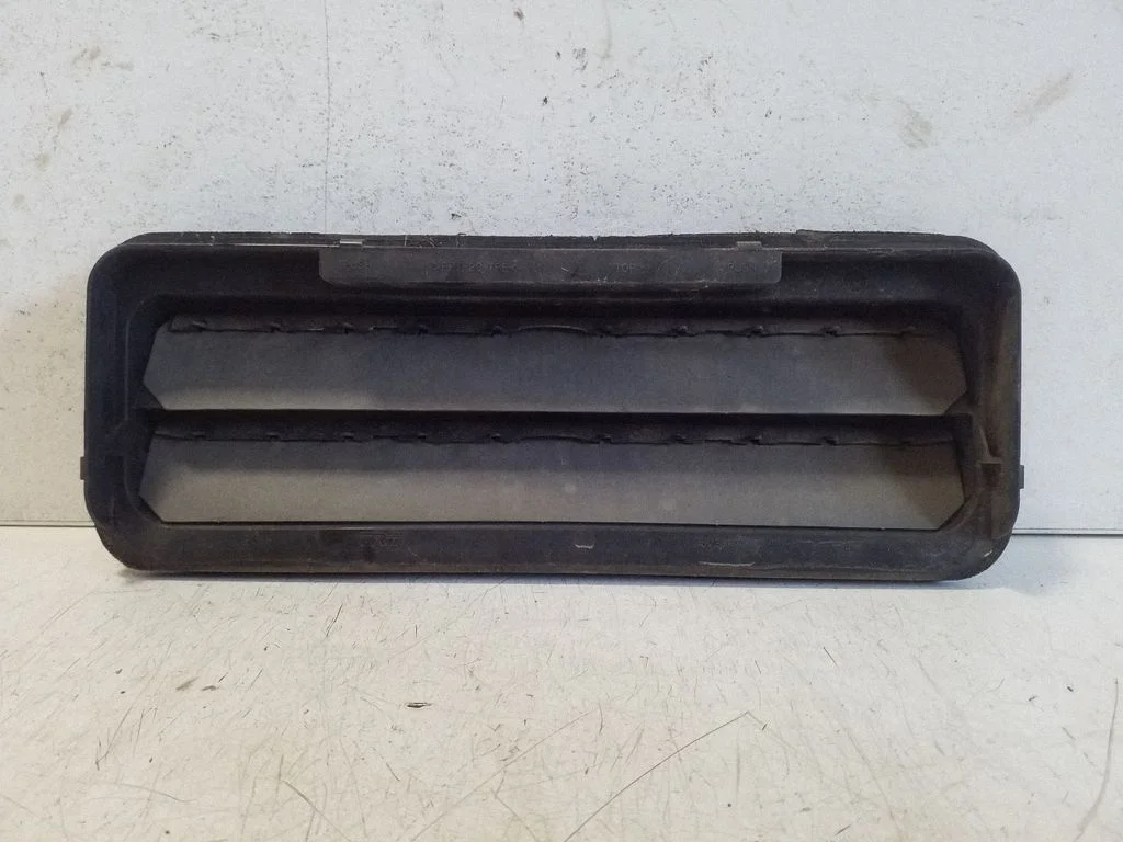 Quarter panel pressure vent 13502347 – Opel Ampera (2011-)