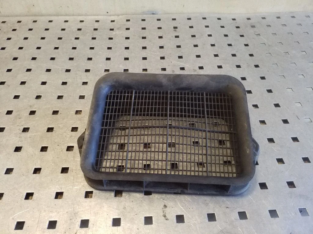 Ventilatsioonirest – Volkswagen Tiguan (2007-2016)