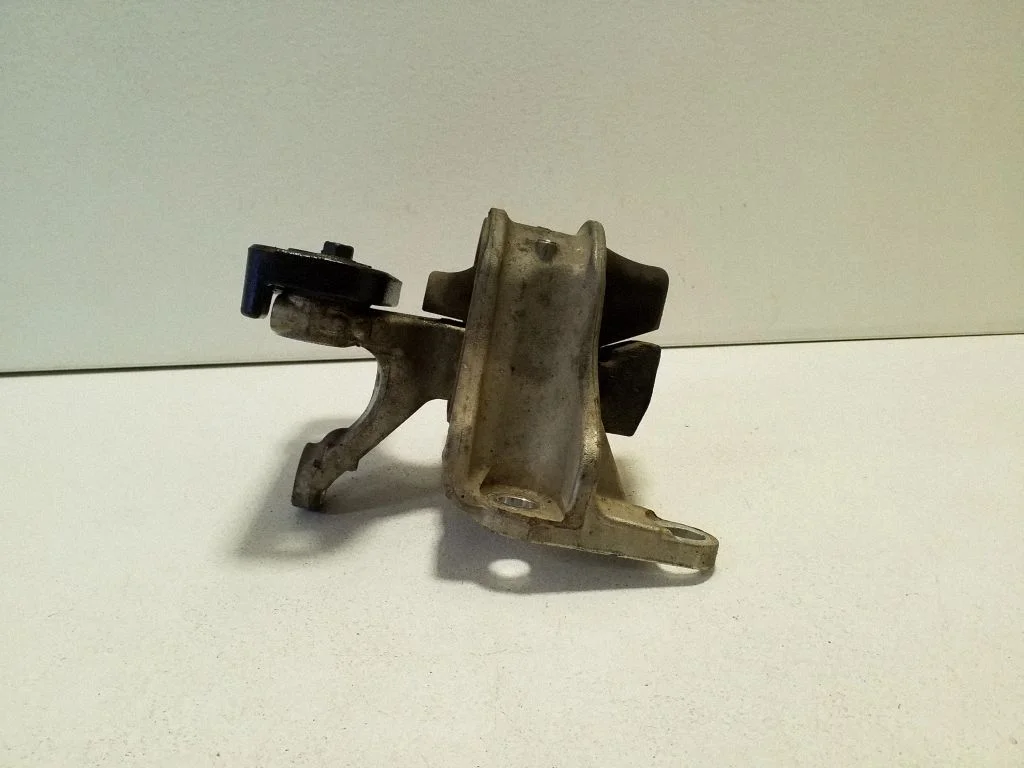 Gearbox mount