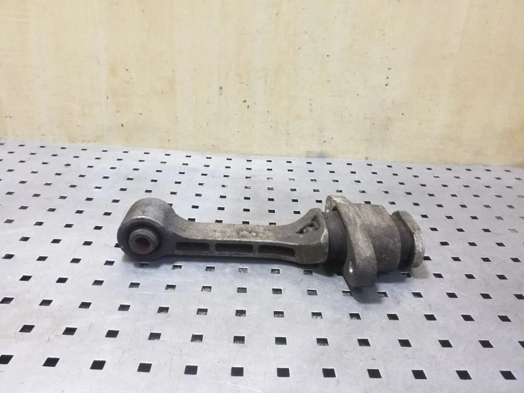Käigukasti padi 219592S000