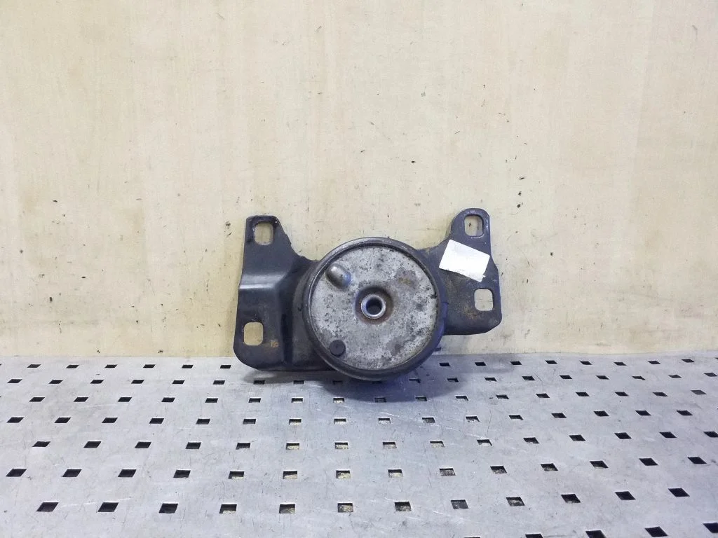 Ātrumkārbas spilvens 5N517M121KD