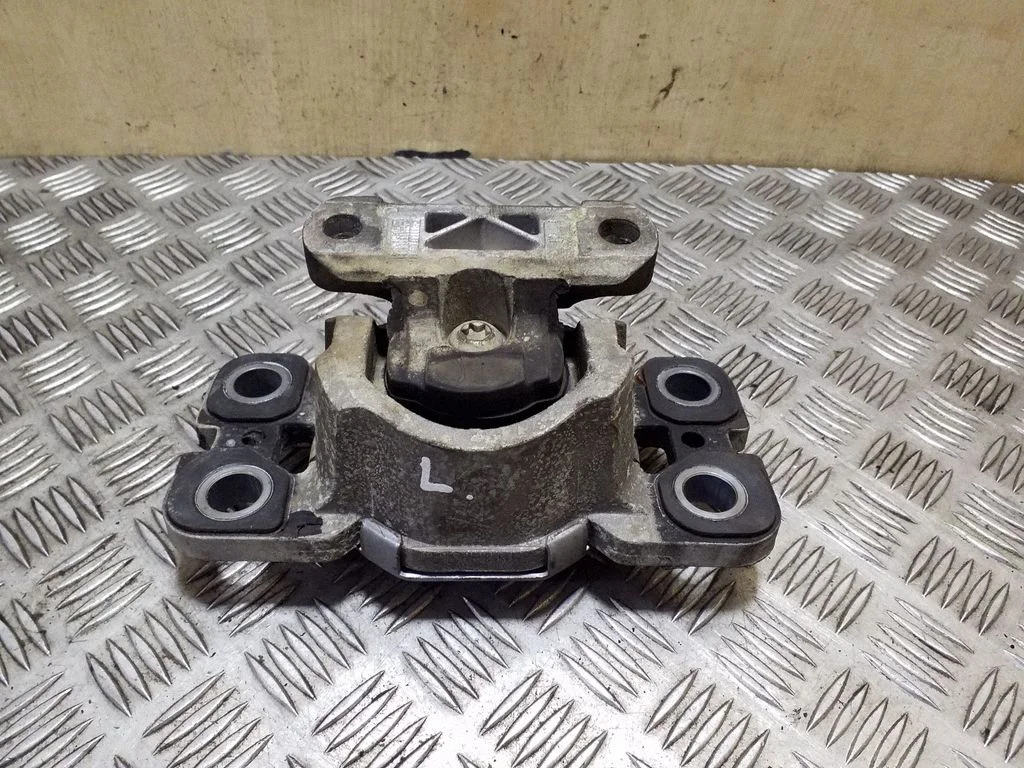 Gearbox mount 6G927M121LF