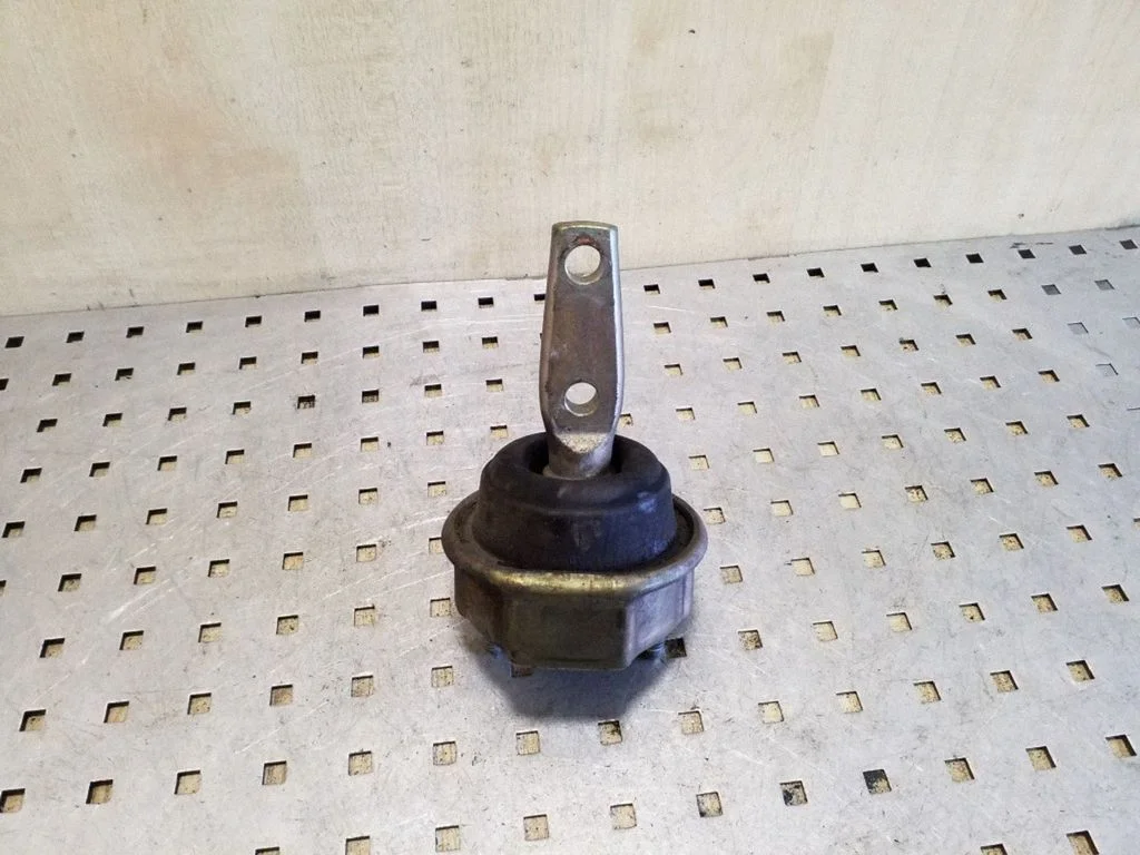 Gearbox mount 7D0399107