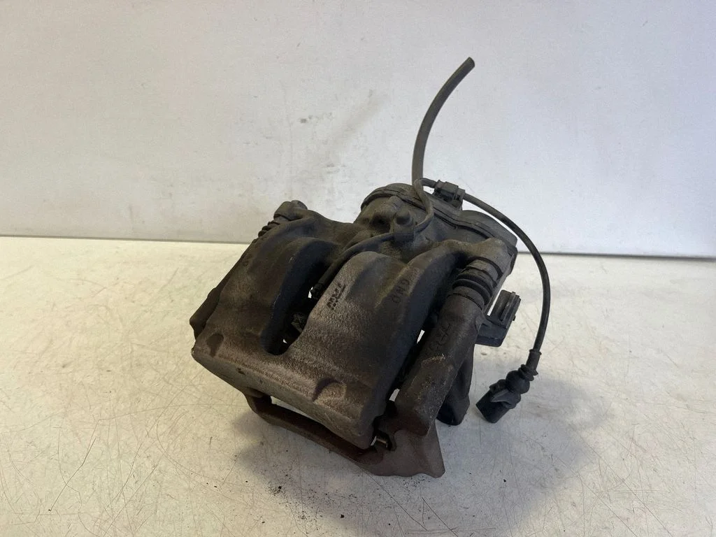 Tagumine pidurisadul 4M0615405AS – Audi Q7 4M (2015-)