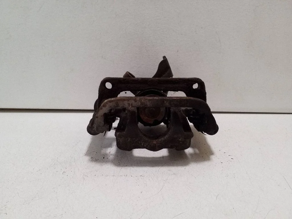 Tagumine pidurisadul – Chevrolet Orlando (2011-), vasak