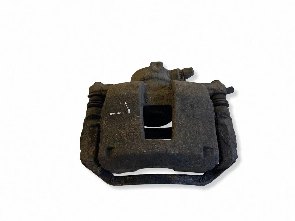 Tagumine pidurisadul – vasak
