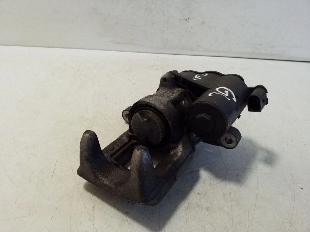 Tagumine pidurisadul 9819060880