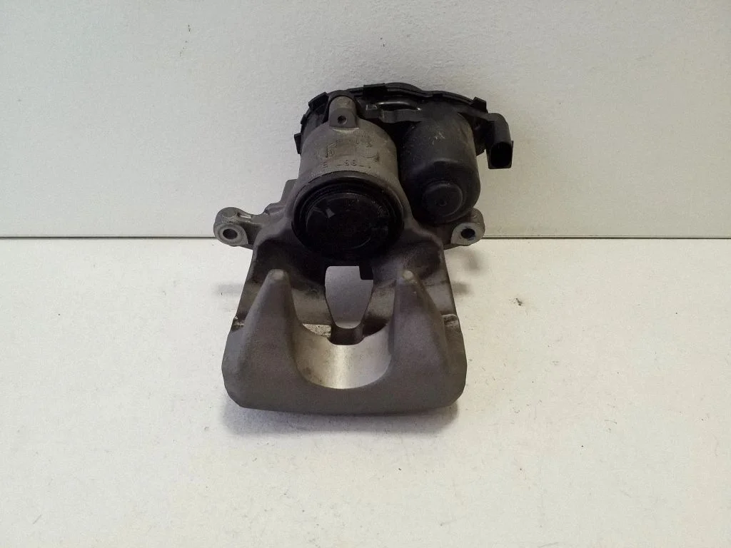 Rear brake caliper A007A345G