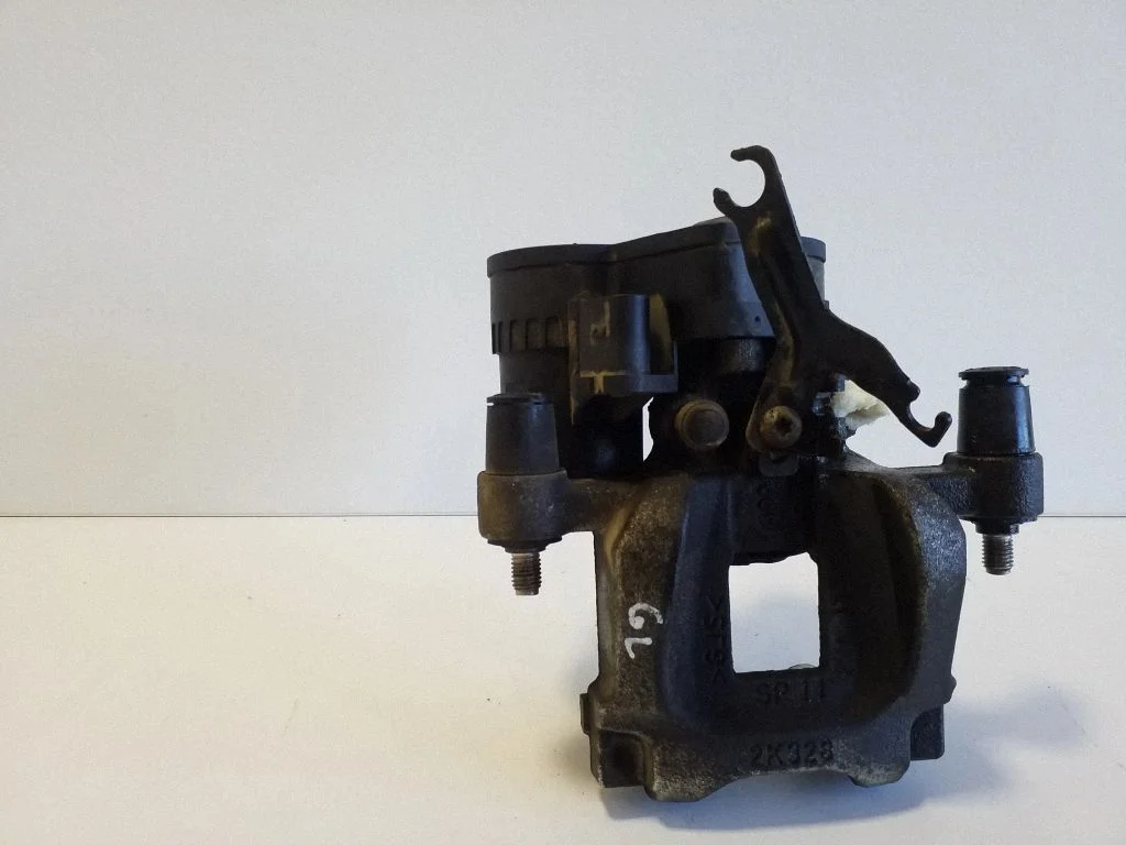 Tagumine pidurisadul M8D22K328BA