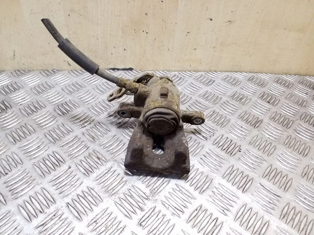 Rear brake caliper – Ford Kuga I (2008-2012)