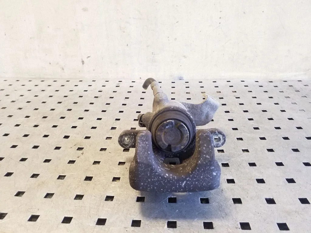 Aizmugurējais bremžu suports – Mini Cooper Countryman R60 (2011-2016), labā