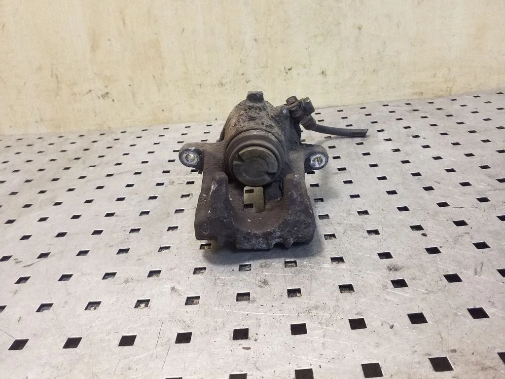 Rear brake caliper – Seat Exeo (3R) (2008-2013)