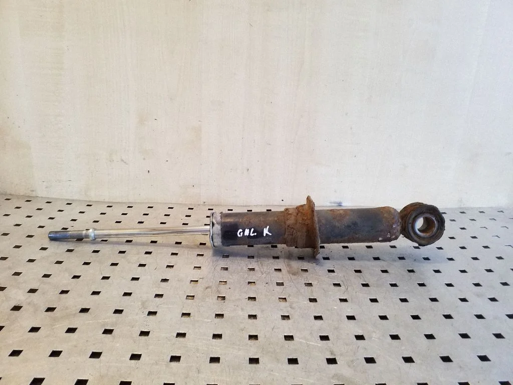 Rear brake caliper – right