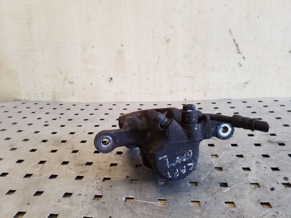 Rear brake caliper – rear left