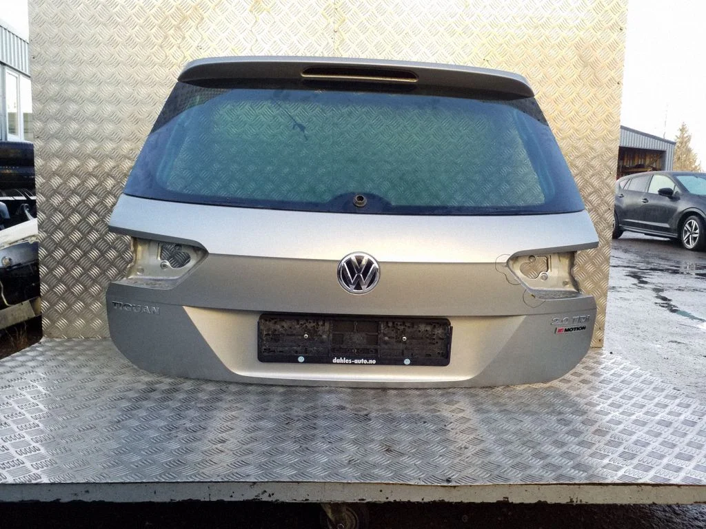 Tailgate/trunk/boot lid