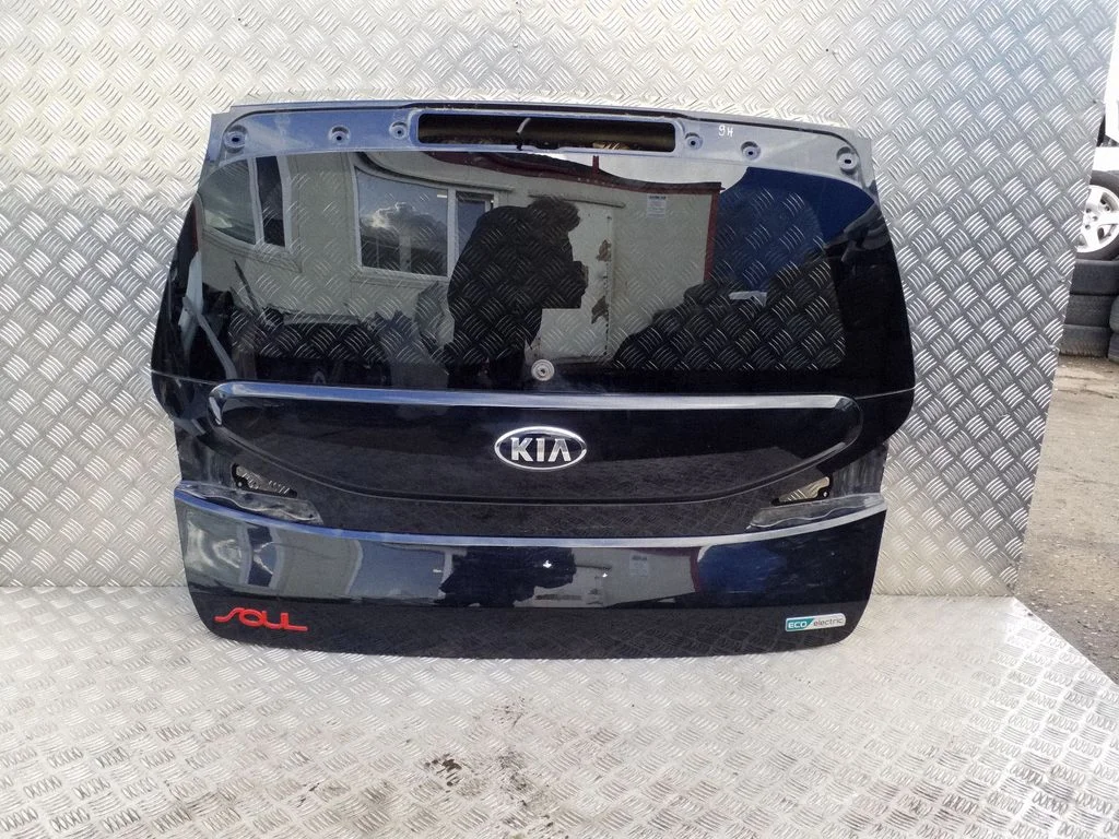 Tailgate/trunk/boot lid
