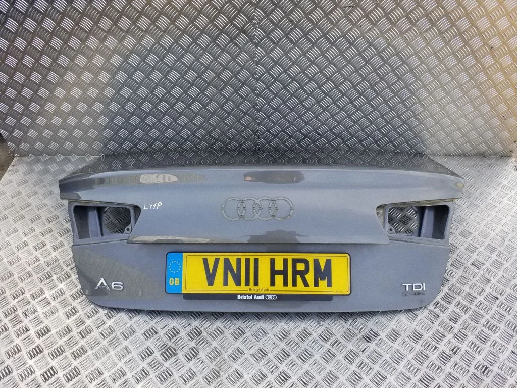 Tailgate/trunk/boot lid