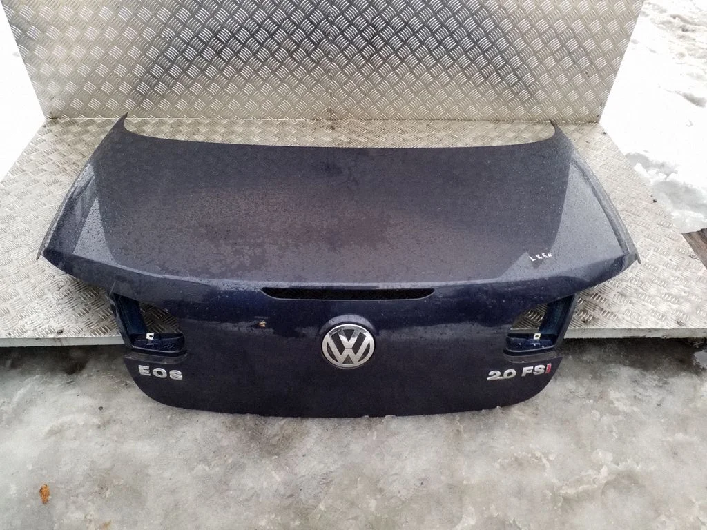 Tailgate/trunk/boot lid