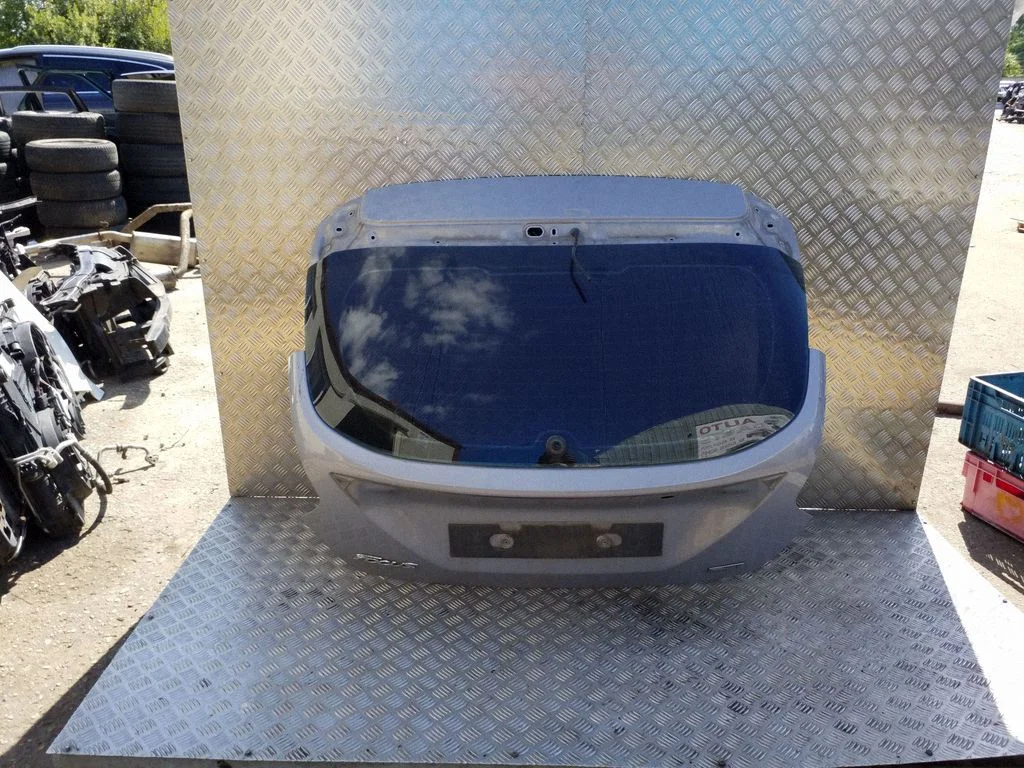 Tailgate/trunk/boot lid