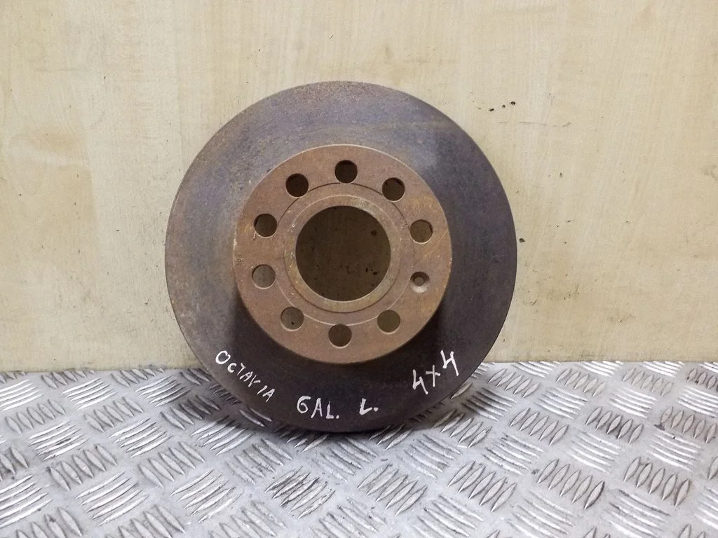 Rear brake disc – left