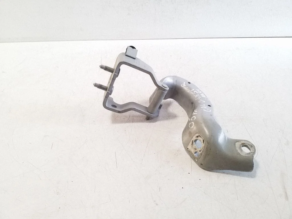 Tailgate/trunk/boot hinge 4F9827300C