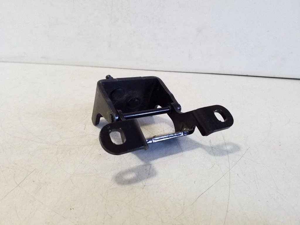 Tailgate/trunk/boot hinge 31420134