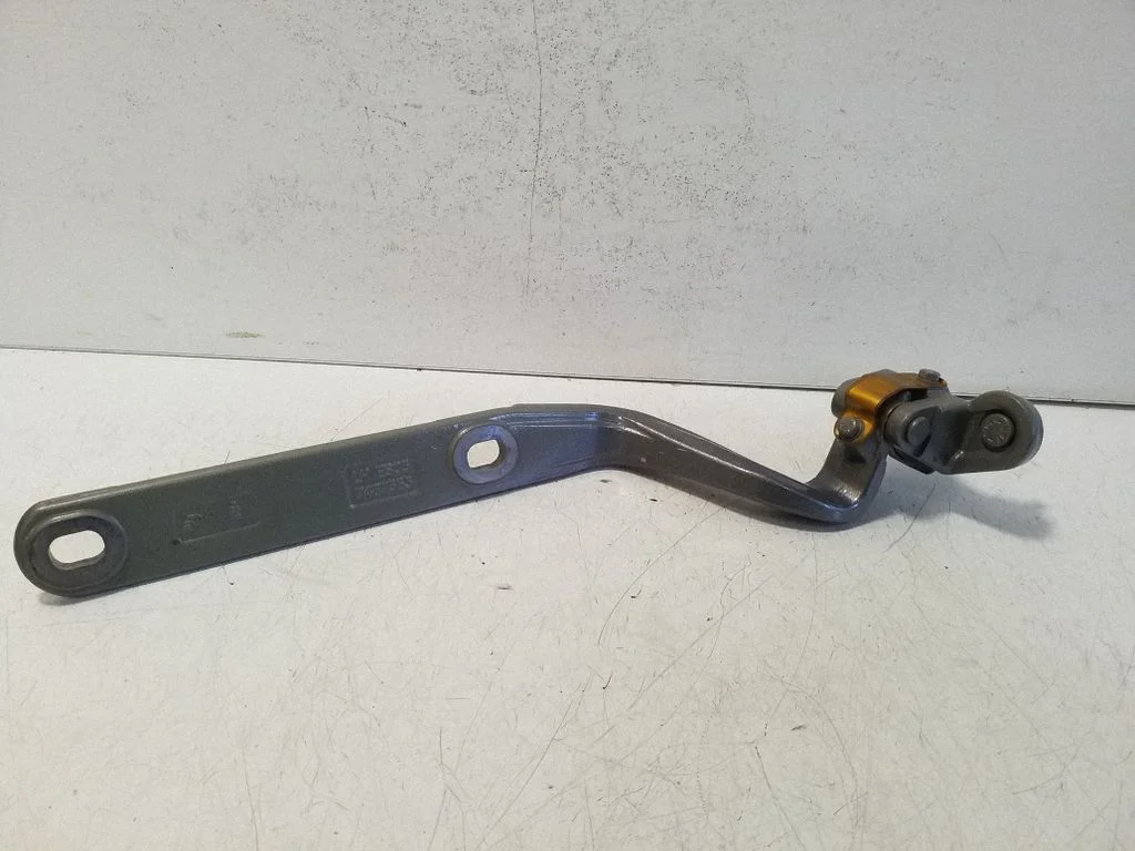 Tailgate/trunk/boot hinge 7487563