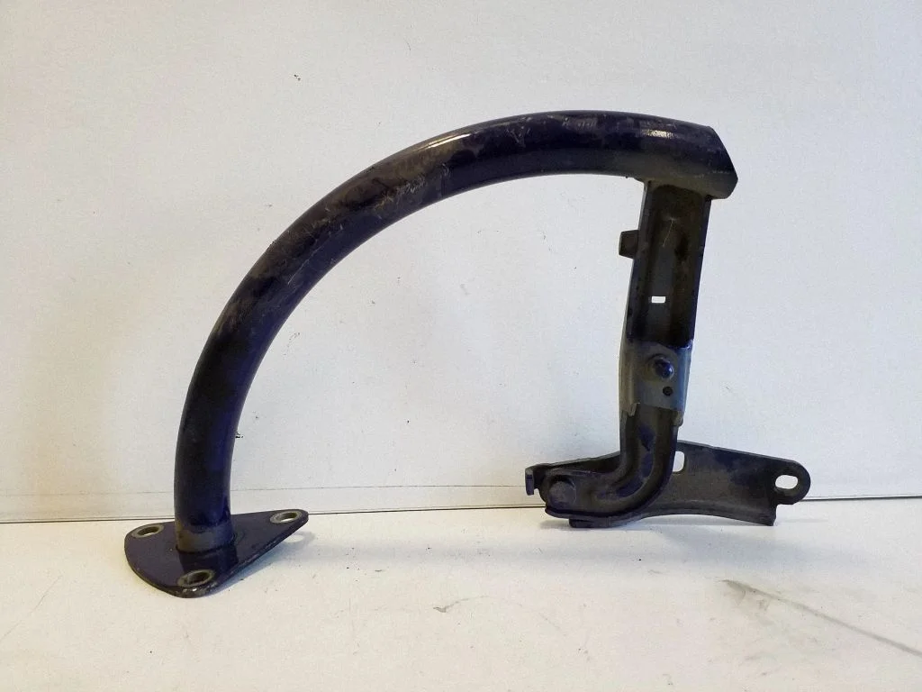 Tailgate/trunk/boot hinge 3C5827302B