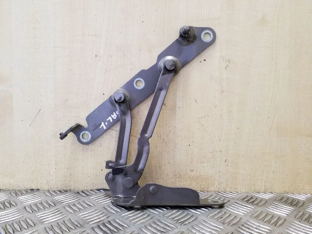Tagaluugi hing 30799274 – Volvo S80 (2007-2013)