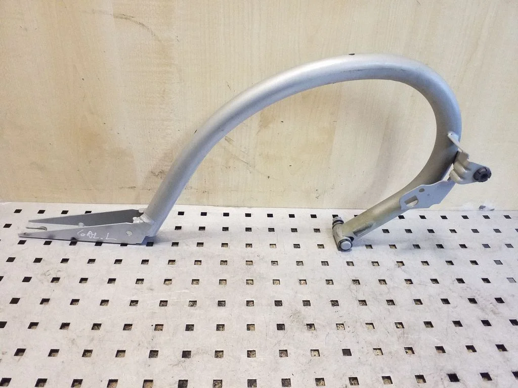 Tailgate/trunk/boot hinge A2127500128
