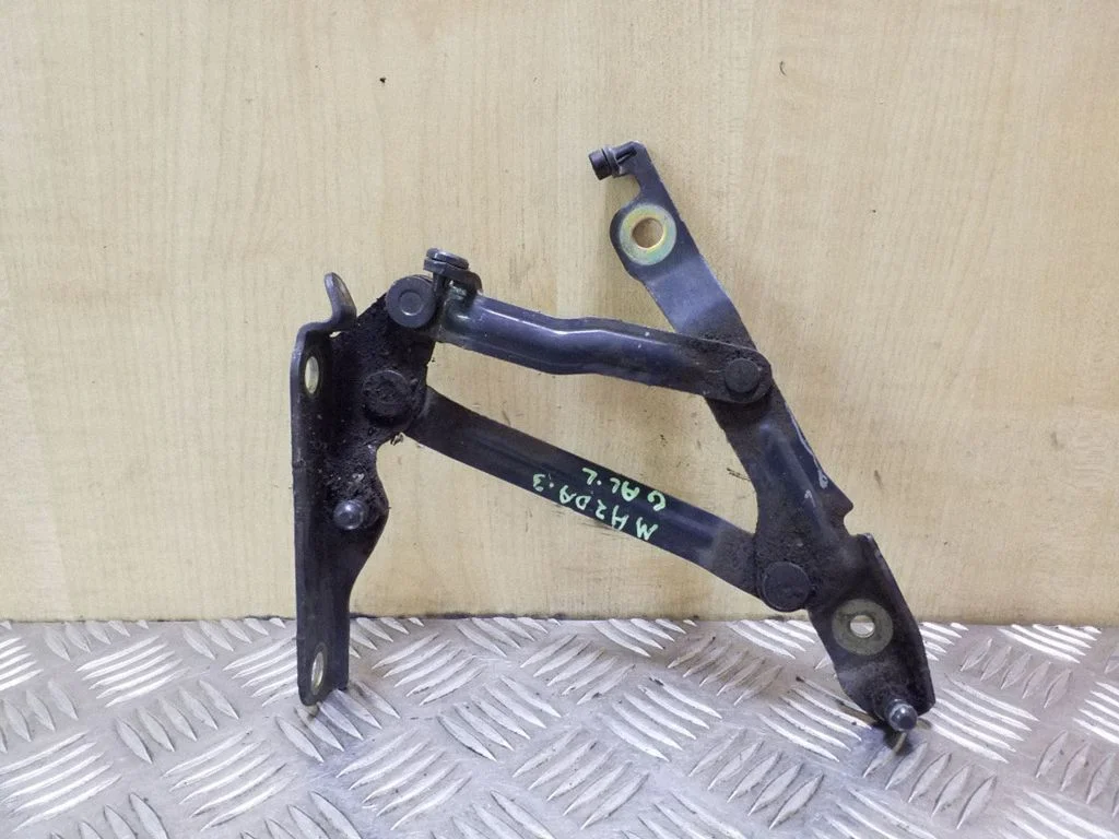 Tagaluugi hing – Mazda 3 I (2003-2006), tagumine vasak