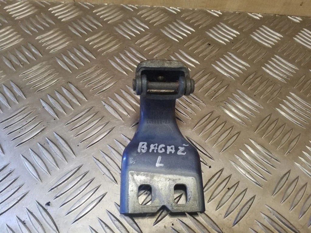 Tagaluugi hing 4M51N42900A – Ford Focus C-MAX (2003-2010)