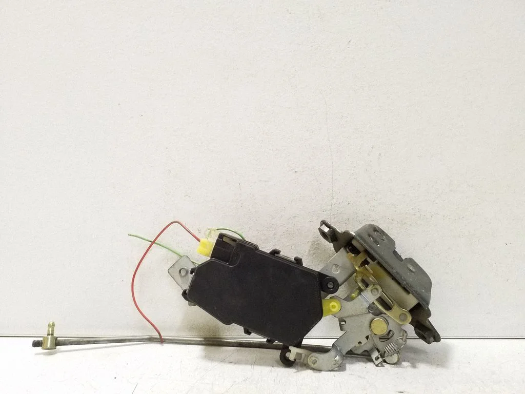 Tailgate/trunk/boot lock/catch/latch