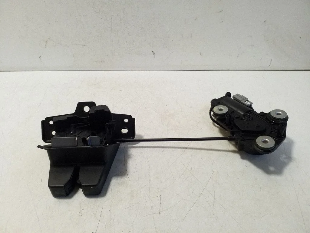 Tailgate/trunk/boot lock/catch/latch 31349975