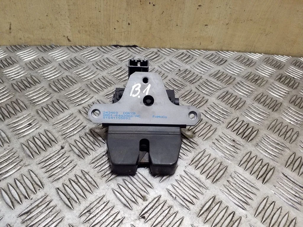 Tailgate/trunk/boot lock/catch/latch – Ford Kuga I (2008-2012)