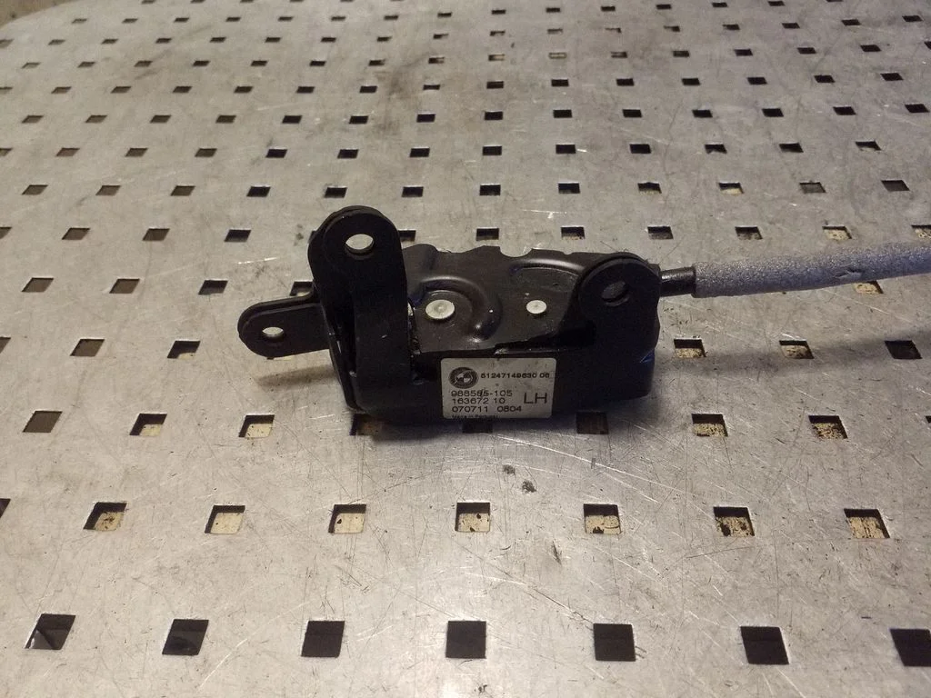 Tailgate/trunk/boot lock/catch/latch 5124714963006