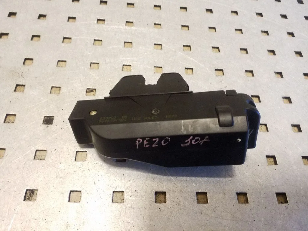 Tailgate/trunk/boot lock/catch/latch 9646091580