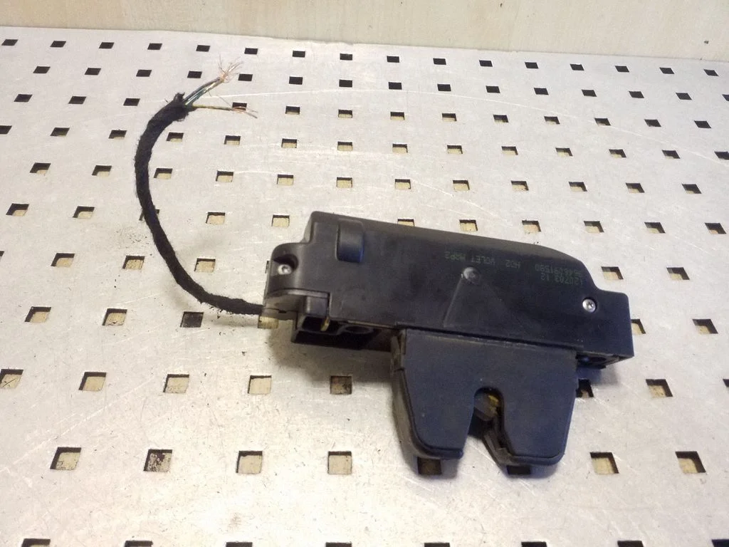 Tailgate/trunk/boot lock/catch/latch 9646091580