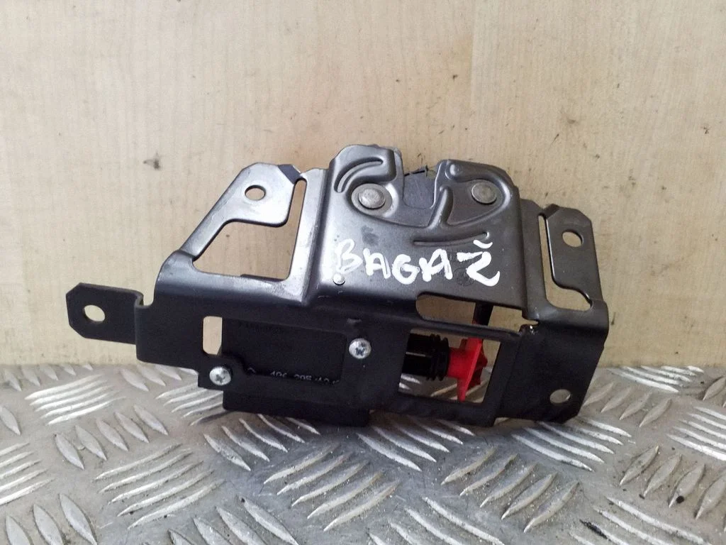 Tailgate/trunk/boot lock/catch/latch 51247057364