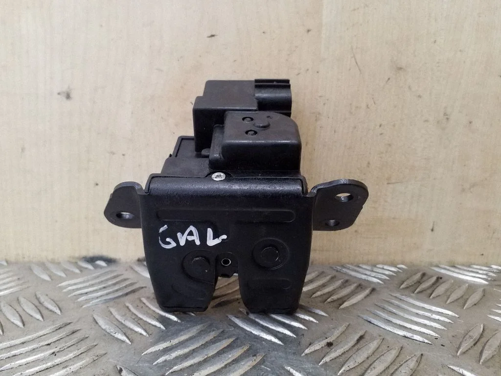 Tailgate/trunk/boot lock/catch/latch