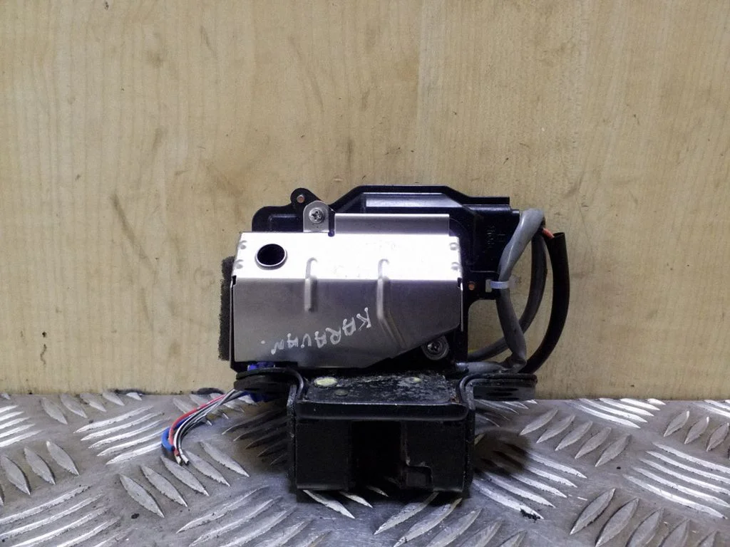 Tailgate/trunk/boot lock/catch/latch