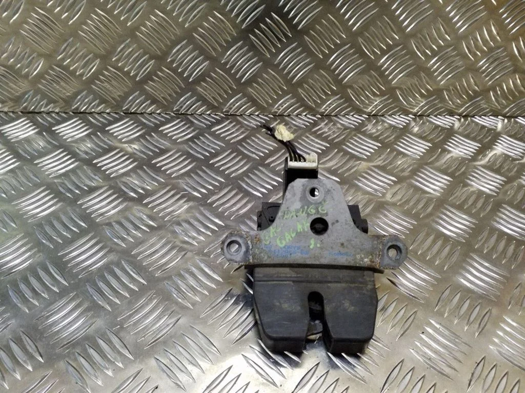 Tailgate/trunk/boot lock/catch/latch 8M2AR21813CA