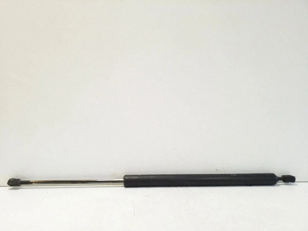 Aizmugurējā vāka amortizators 701829331S