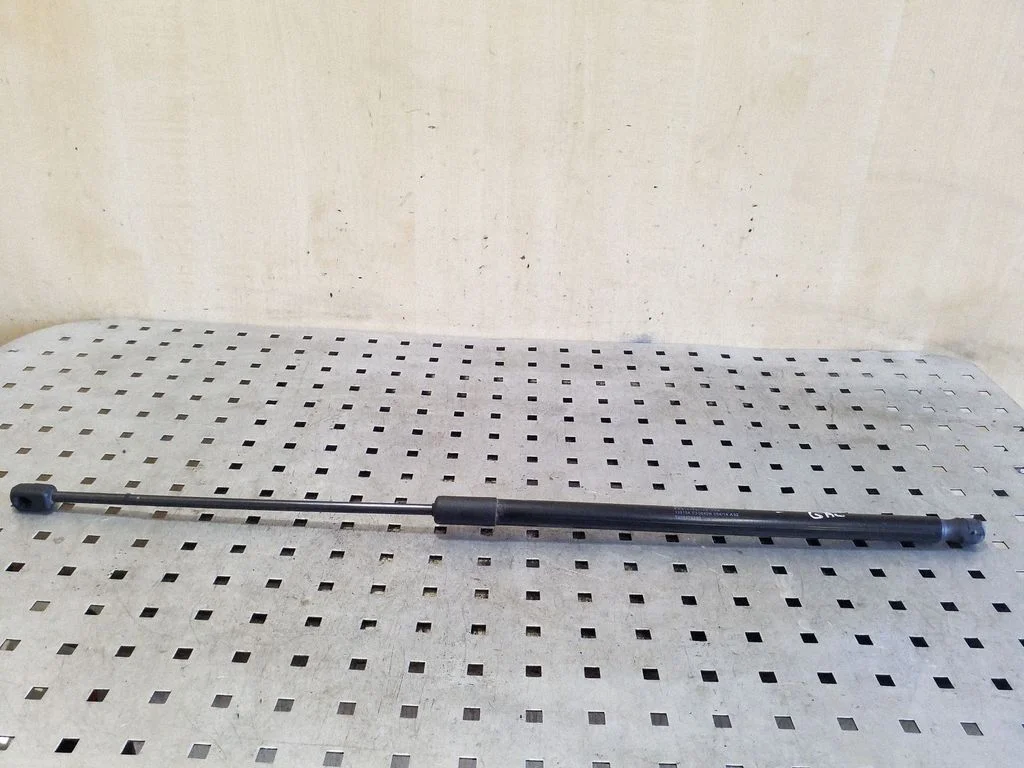 Tailgate/trunk strut/damper 9806879280
