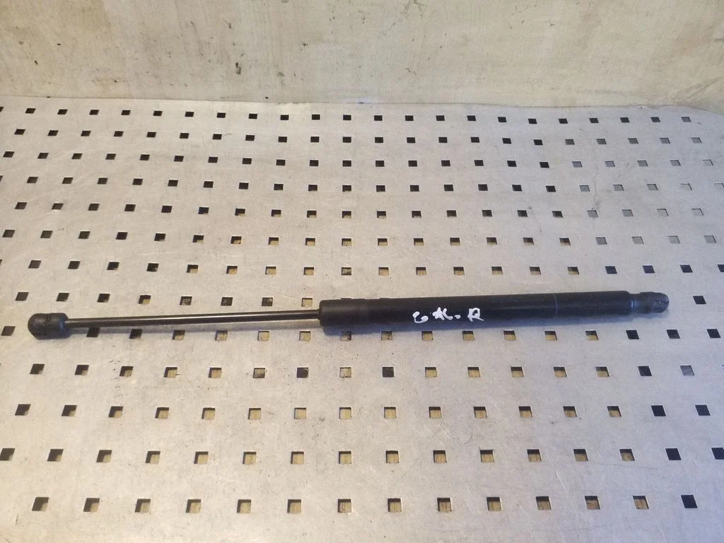 Tailgate/trunk strut/damper 8R0827552A